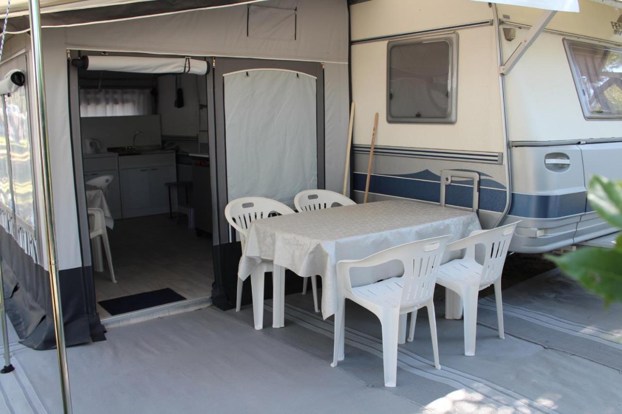 Ps-Caravaning Auf Union Lido - Wohnwagenvermietung Каваллино Экстерьер фото