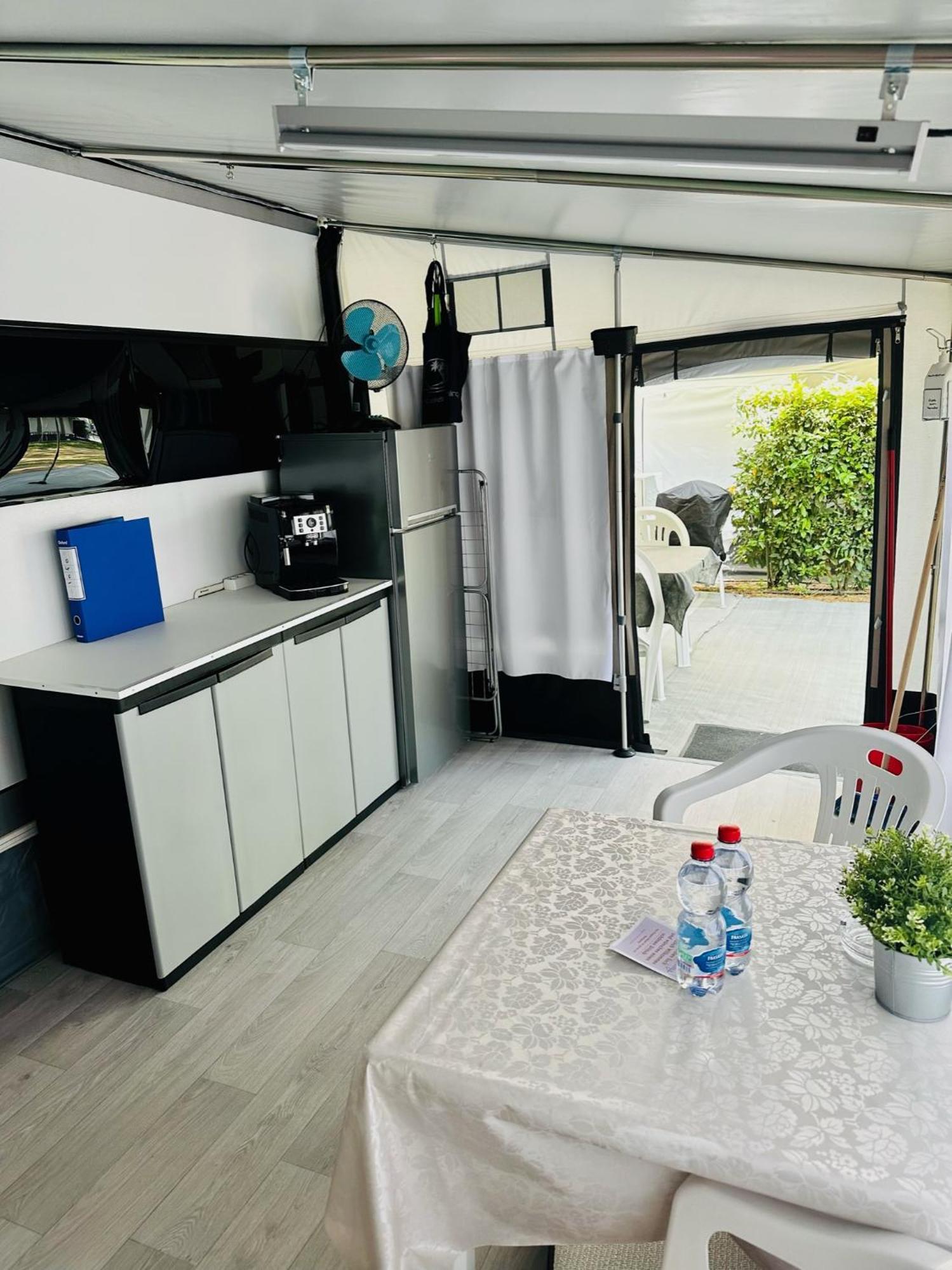 Ps-Caravaning Auf Union Lido - Wohnwagenvermietung Каваллино Экстерьер фото