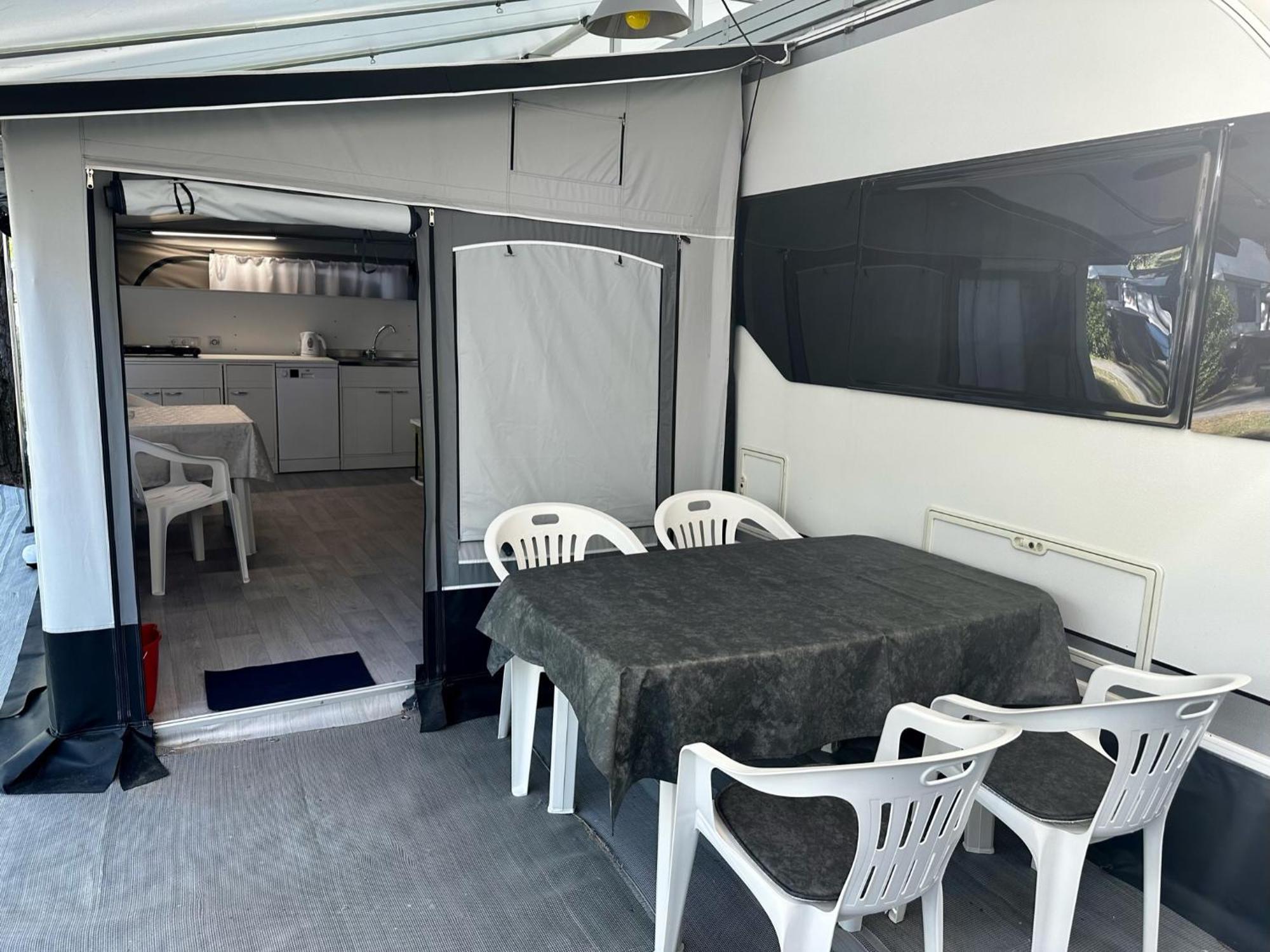 Ps-Caravaning Auf Union Lido - Wohnwagenvermietung Каваллино Экстерьер фото
